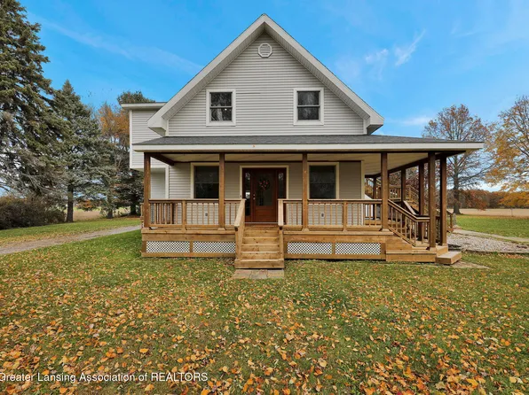 7365 Cole Rd, Saginaw, MI 48601
