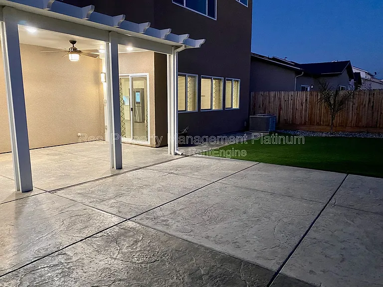 6191 E Fedora Ave — Photo 16