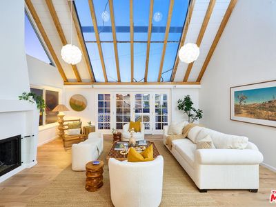 33 Reef St APT 5, Marina Del Rey, CA, 90292