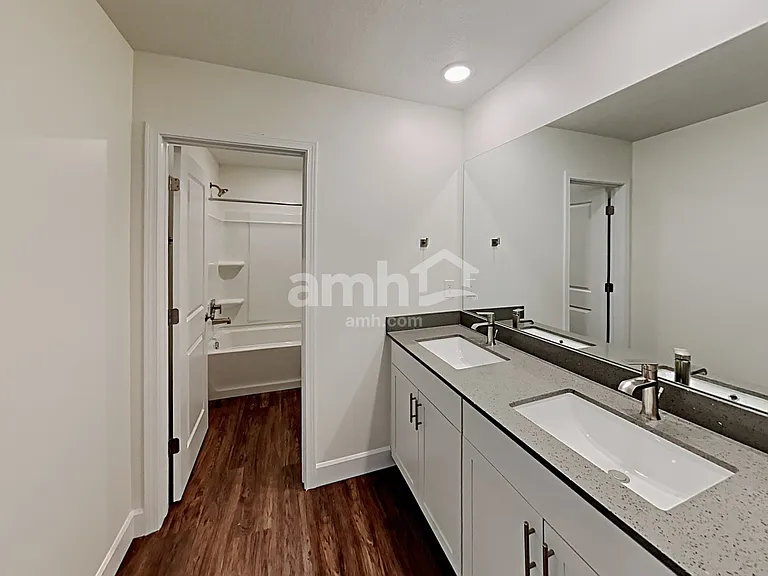 1419 E Perelle Ln — Photo 18