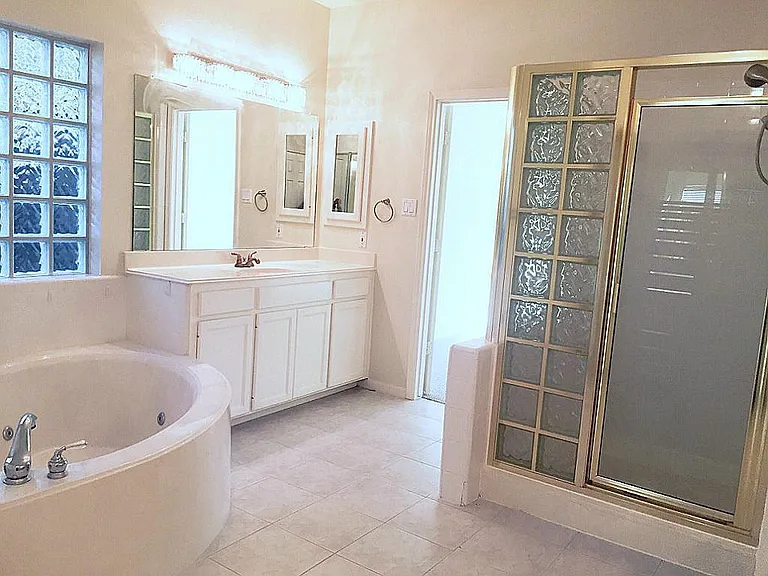 17503 Sunny Trail Ln — Photo 12