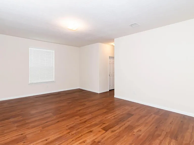 6254 Brenwood Cir — Photo 6