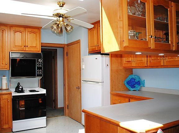3rd image of 22615 Haber Dr