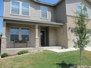 708 Crosspoint Dr, New Braunfels, TX 78130