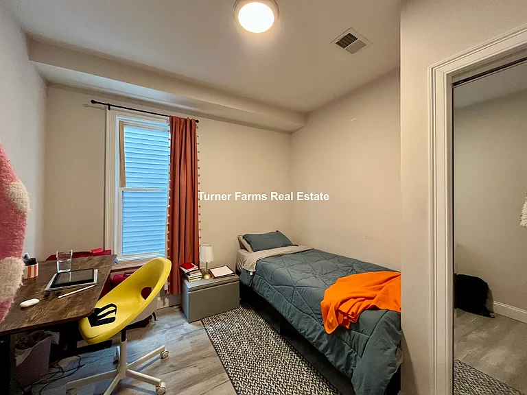 23 Newport St #22 — Photo 19