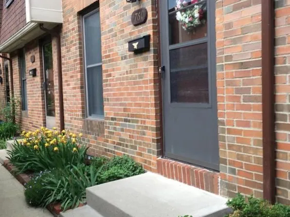 1760 S Willoway Cres, Columbus, OH 43220