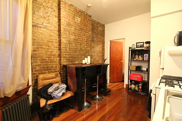 Rented by Alpha Properties NYC I LLC | media 7