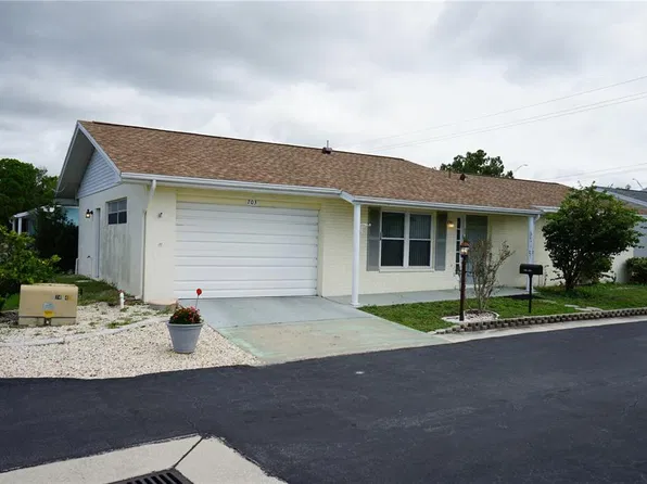 703 HUXLEY PLACE, SUN CITY CENTER, FL 33573