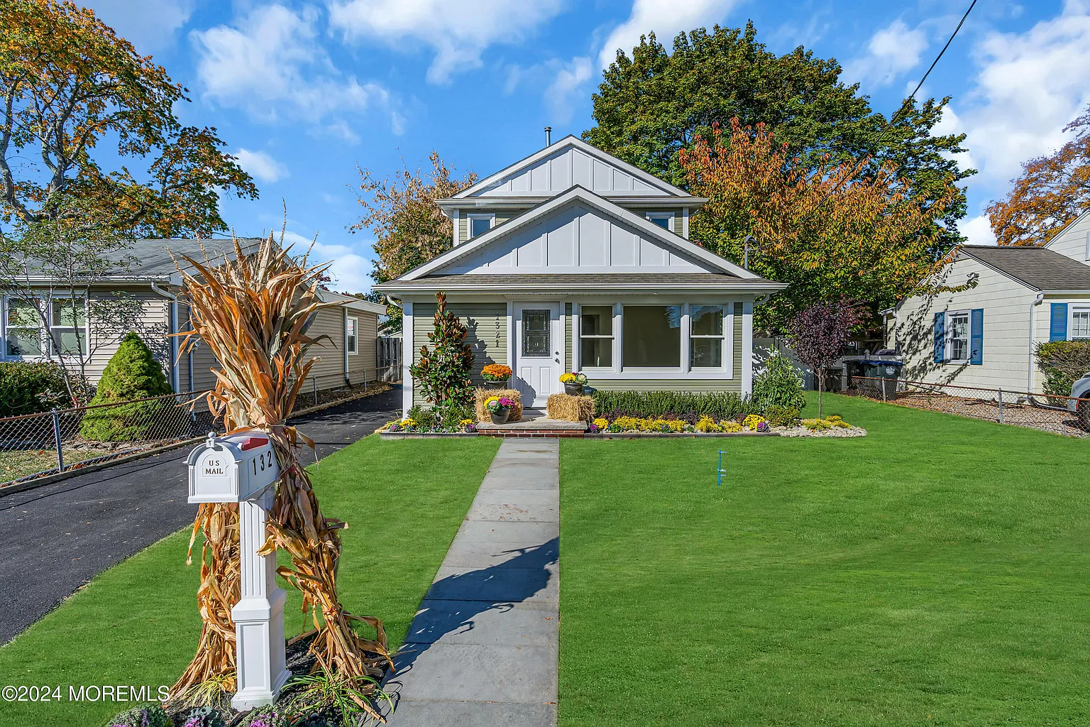 1321 Salem Avenue photo 1