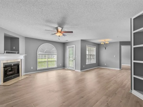 133 James Rd #Ic, High Pt, NC 27265