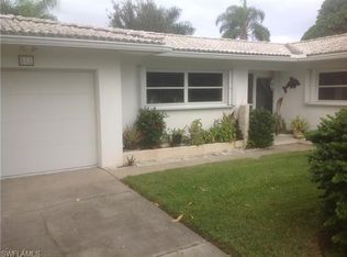 821 Monticello Ct, Cape Coral, FL 33904