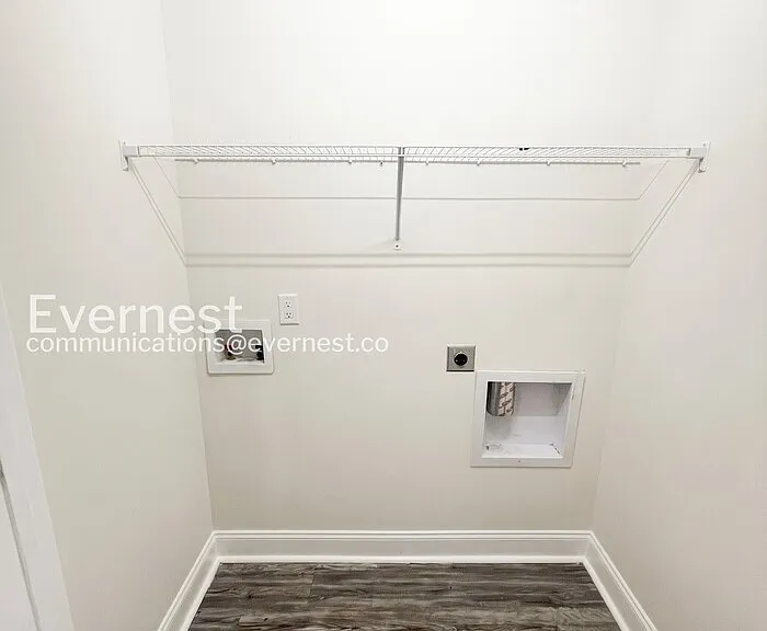 1000 Henry Place Blvd #204 — Photo 17