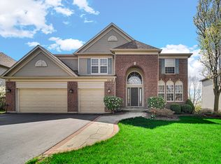 1139 Magnolia Rd, Mundelein, IL 60060