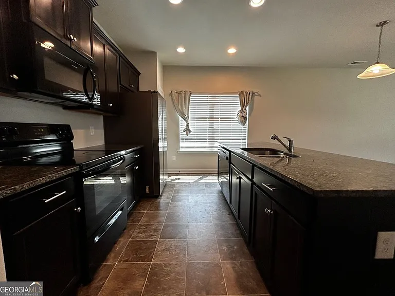 30 Berryrun Dr SW — Photo 4