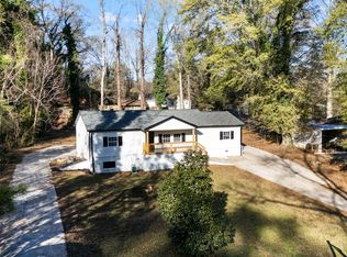 1794 Blossom Ln, Austell, GA 30168