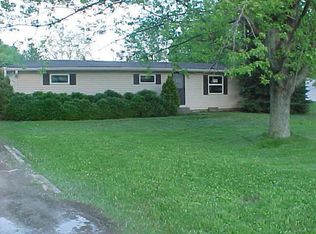 1505 N Apple St, Greenfield, IN 46140