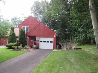 1 SW Way, Albany, NY 12205