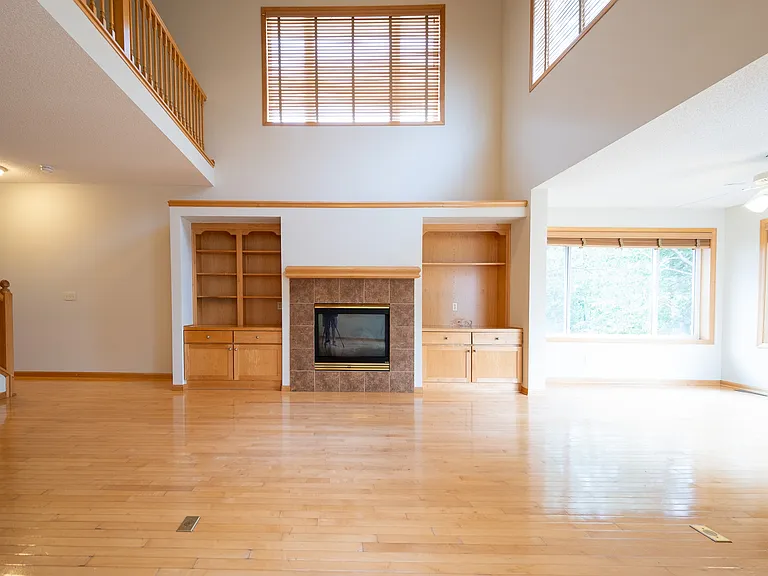 591 Crane Creek Ln — Photo 4