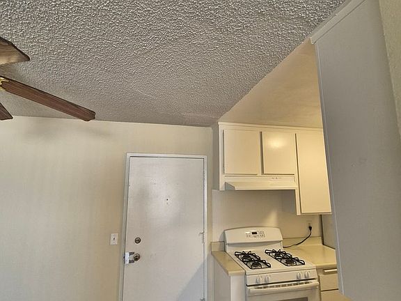 3rd image of 1130 W San Bernardino Rd APT 212