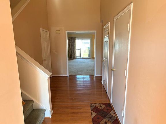 2nd image of 102 Elberta Dr