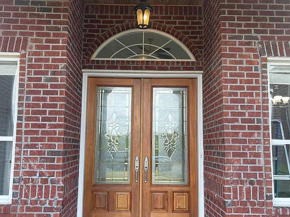 2nd image of 5450 Southlake Dr