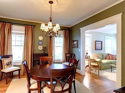 5th image of 204 Wilton Dr