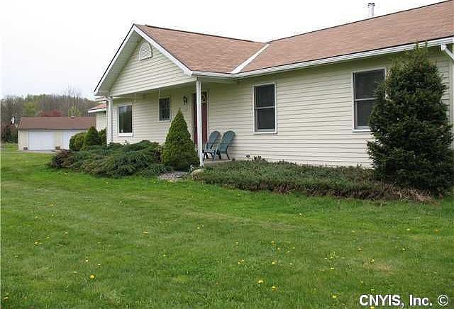 2nd image of 7443 Kingdom Rd