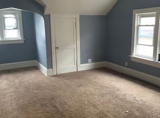 2570 N 39th St 2570a N 39th, Milwaukee, WI 53210