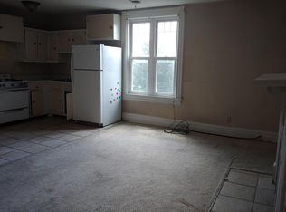 231 Watson Ave APT 3, Fairmont, WV 26554