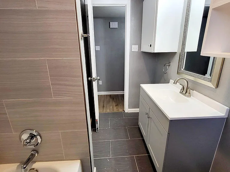 3505 Houston Ave — Photo 36