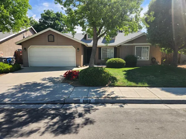 6182 N Tracy Ave, Fresno, CA 93722
