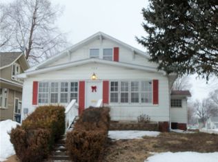 500 Liberty St, Pella, IA 50219