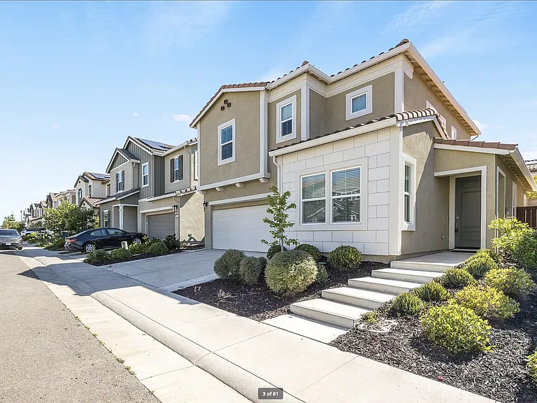 3452 Cantor Dr — Photo 2
