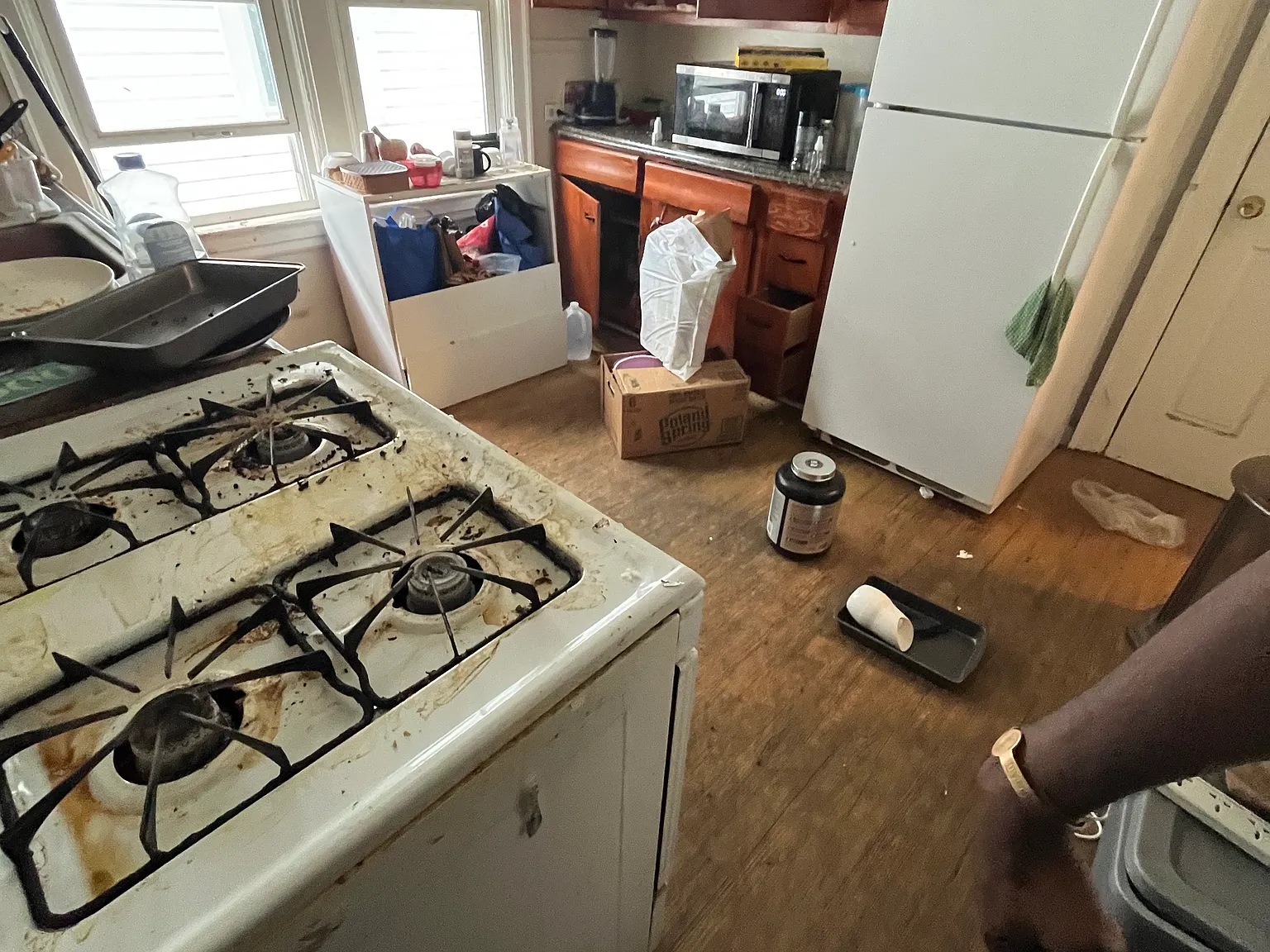 4 bed, 800 sqft, $1,400 — Photo 2