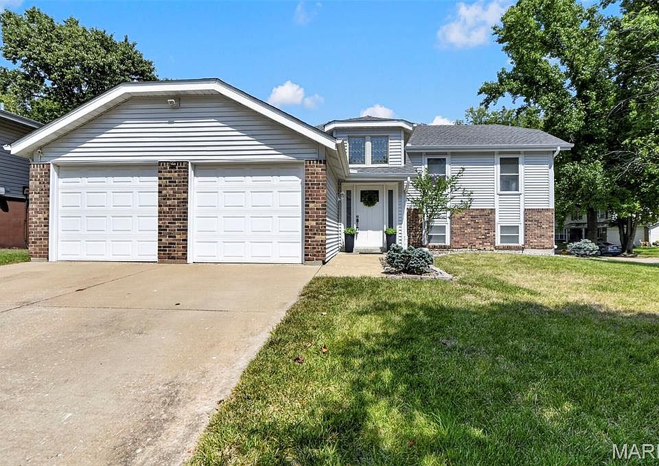 1st image of 12021 Cedar Lake Ct