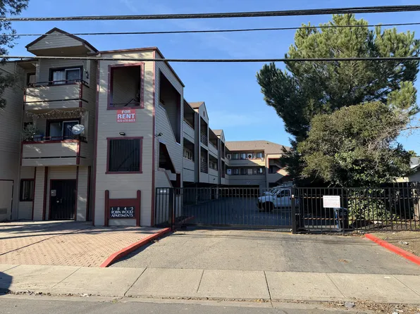 1845 Robin Ln APT 202, Concord, CA 94520