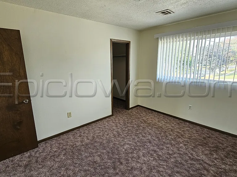 20 N 10th Ave #16 — Photo 8
