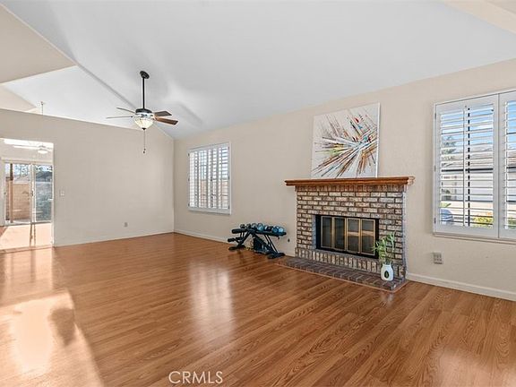3rd image of 7373 Glenview Pl