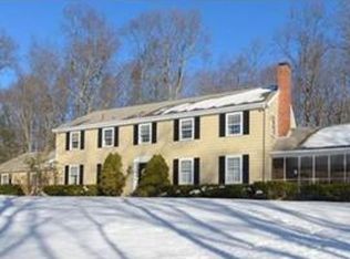 9 Hickory Rd, Southborough, MA 01772