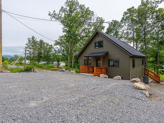 2nd image of 403 Crescent Dr