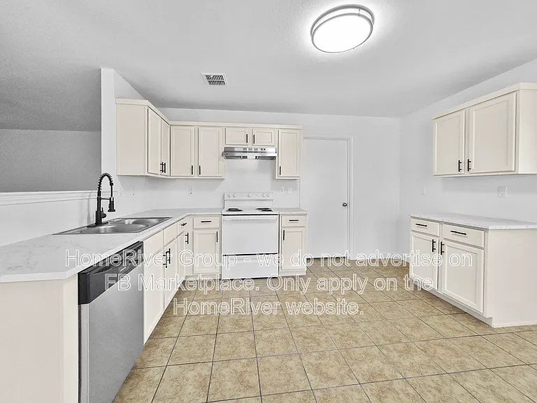 4261 Meadowknoll Dr — Photo 3