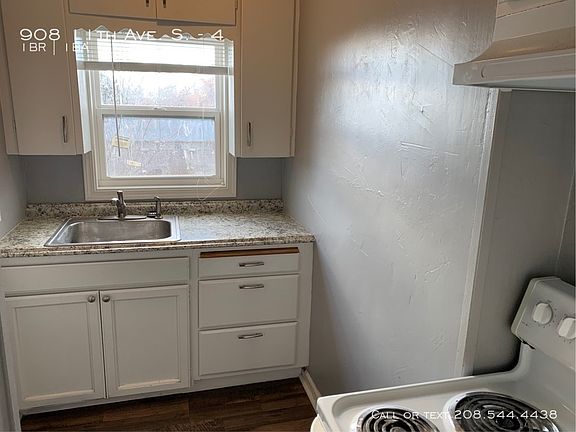 2nd image of 908 11th Ave S