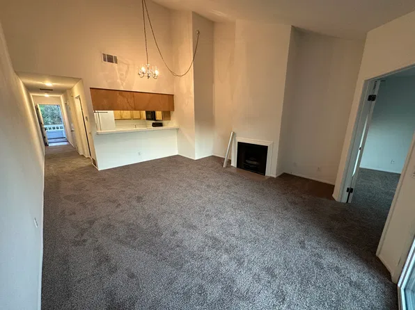 7610 Hollister Ave, Goleta, CA 93117