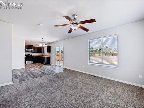 3rd image of 11956 Eagle Crest Ct