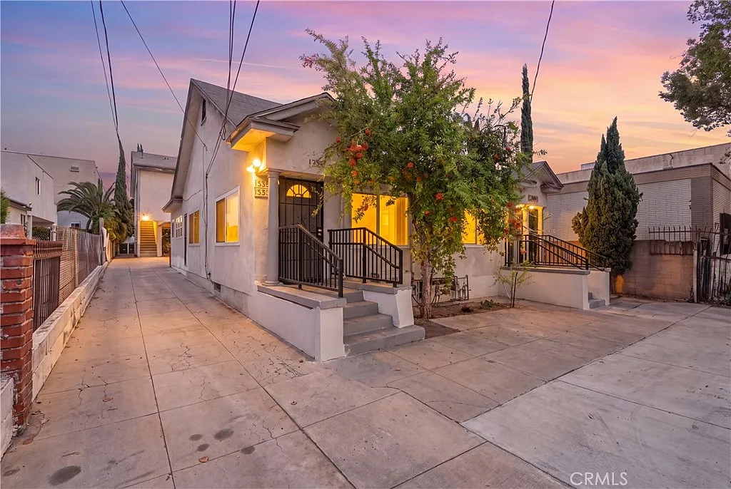 1 bed, 650 sqft, $2,495 — Photo 1