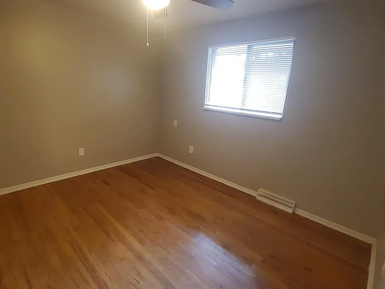 4505 Everett Ct — Photo 20