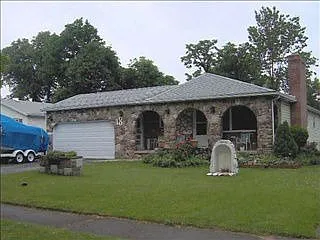 18 Morningstar Dr photo 1