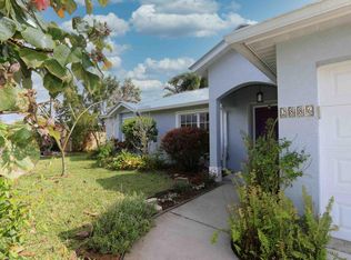2886 SE Pace Dr, Port Saint Lucie, FL 34984