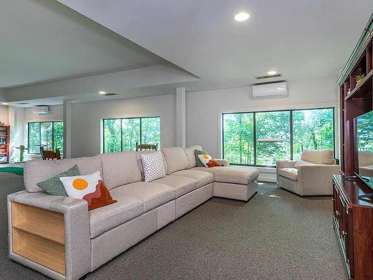 230 E Litchfield Rd — Photo 25