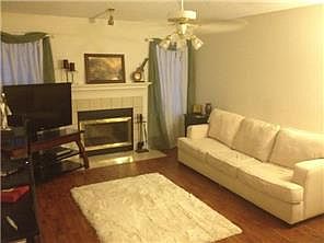 4th image of 2709 Newkirk Ct